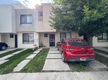 Casa en condominio de 3 habitaciones, El Marqués · Casa en Venta en Rincones del Marqués