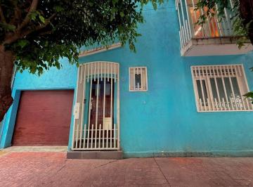 Casa de 4 habitaciones, Miguel Hidalgo · Casa con Uso de Suelo Mixto en Venta | a Pasos de Reforma y Condesa | 233 m² |