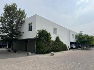 Casa en condominio de 3 habitaciones, Querétaro · Casa en Renta en Santa Fe Juriquilla Dos Caprichos