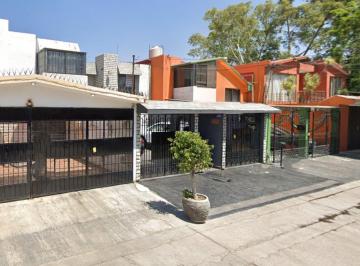 Casa de 3 habitaciones, Tlalnepantla de Baz · Hermosa Casa en Venta en Valle Dorado en Tlanepantla Estado de México