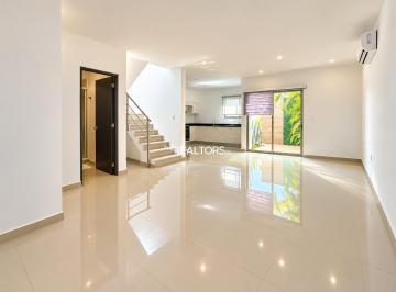 Casa · 126m² · 4 Recámaras · 2 Estacionamientos · Casa de 4 Recamaras en Poligono Sur, (Terra Magna)