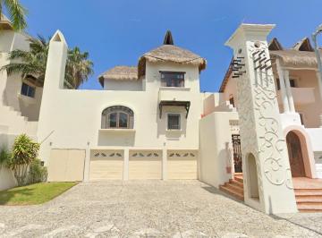 Casa de 4 habitaciones, Benito Juárez · Venta de Casa en Punta Cancun Zona Hotelera