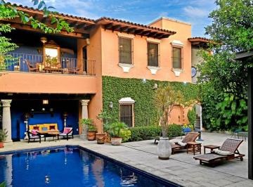 Casa de 5 habitaciones, Cuernavaca · Casa en El Centro de Cuernavaca