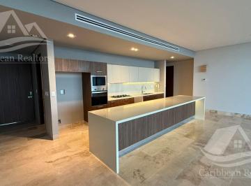 Departamento · 256m² · 3 Recámaras · 2 Estacionamientos · Departamento en Venta en Punta del Mar