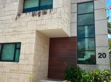 Casa de 3 habitaciones, Benito Juárez · Casa en Cumbres 3r | 3.5 B
