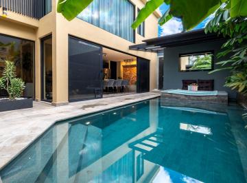 Casa en condominio · 130m² · 2 Recámaras · 1 Estacionamiento · Casa en Venta en Fracc. Los Medanos, Puerto Vallarta – 2 Recamaras, Alberca y Paneles Solares