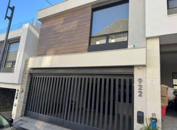 Casa de 3 habitaciones, Monterrey · Casa en Renta Paseo del Vergel, Carretera Nacional