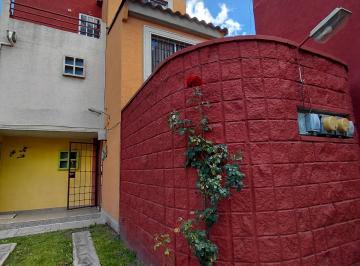Casa · 79m² · 3 Recámaras · 1 Estacionamiento · Casa en Renta en Hacienda del Bosque, Tecámac - Tranquilidad y Excelente Ubicación