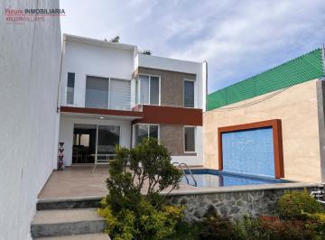 Casa · 163m² · 4 Recámaras · 4 Estacionamientos · Casa en Lomas de Trujillo