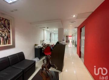 Oficina · 209m² · 7 Recámaras · 3 Estacionamientos · Oficina en Venta, Varsovia Col. Juárez, Cuauhtémoc, Cdmx