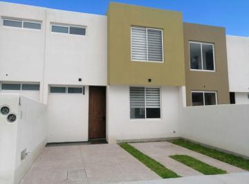 Casa de 3 habitaciones, Aguascalientes · Salida a Calvillo Antes del Tercer Anillo Casa en Venta en Aguascalientes en Coto a Estrenar