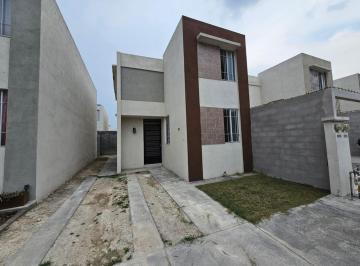Casa · 91m² · 3 Recámaras · 1 Estacionamiento · Casa en Santa Maria