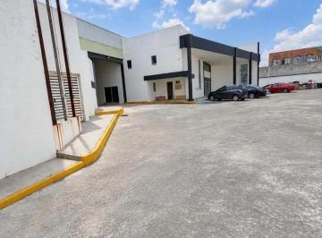 Bodega comercial de 1 habitación, El Marqués · Bodega en Renta en Conin
