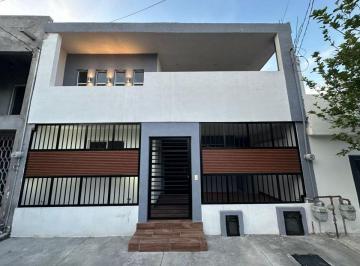 Casa de 4 habitaciones, San Nicolás de los Garza · Casa en Venta Centro de San Nicolás