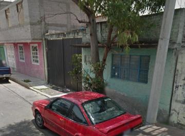 Terreno / Lote , Valle de Chalco Solidaridad · Casa Como Terreno a Unos m de Autopista