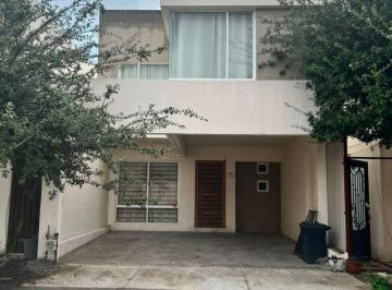 Casa de 3 habitaciones, Apodaca · Casa en Venta en Dream Lagoons en Apodaca Nuevo León