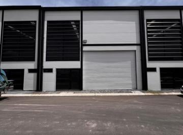 Nave industrial · 209m² · Nave Industrial en Parque Industrial Polígono Empresarial Santa Rosa Jauregui
