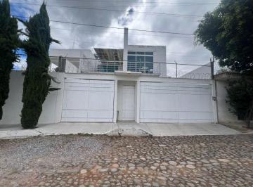 Casa de 3 habitaciones, Tequisquiapan · Casa en Renta Tequisquiapan