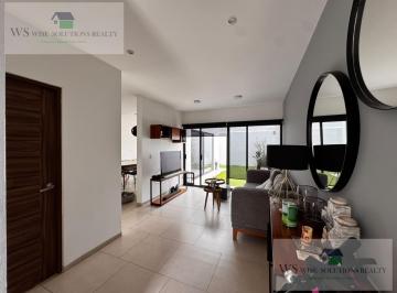 Casa · 176m² · 4 Recámaras · 2 Estacionamientos · Casa Amueblada Para Ejecutivos