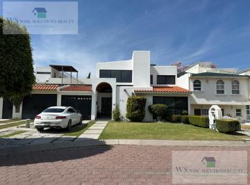 Casa · 190m² · 3 Recámaras · 2 Estacionamientos · Casa en Ampliación El Pueblito