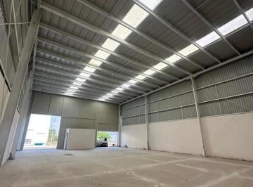Bodega comercial · 400m² · Bodega Industrial en Zákia