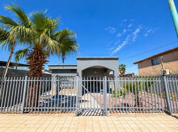 N/A · Casa con Terreno de 300 m en Prohogar. Oportunidad de Inversion