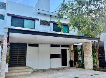Casa de 3 habitaciones, Benito Juárez · Casa en Renta | Residencial Aqua, Cancún