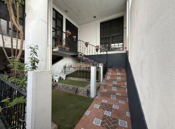 Casa en condominio · 179m² · 4 Recámaras · 1 Estacionamiento · Casa en Condominio en Venta en Cumbres del Valle con Terraza, Tlalnepantla de Baz, Estado de México