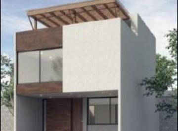 Casa de 3 habitaciones, San Pedro Cholula · Casa de 245 m² con 3 Recámaras en Venta en Santa María Xixitla