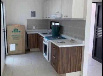 Casa en condominio · 90m² · 3 Recámaras · 2 Estacionamientos · Casa en Renta en San Gerardo