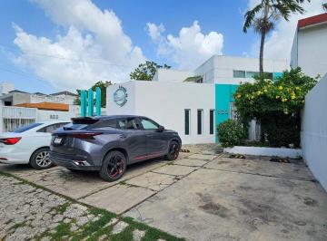 Local comercial , Mérida · Av Jardines de Merida Consultorios en Renta