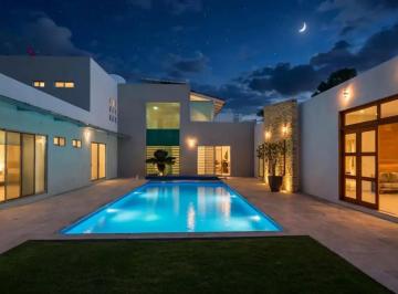 1 · Casa en Venta en Huertas El Carmen, Querétaro