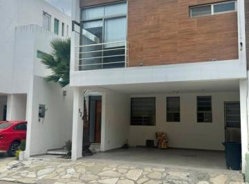Casa de 3 habitaciones, Pachuca · Casa en Renta en Gran Diamante