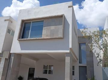 Casa de 3 habitaciones, Chihuahua · Hermosa Casa en Zona del Reliz