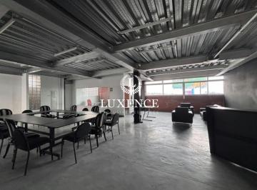 Local comercial · 200m² · 2 Estacionamientos · Ampliación Las Aguilas en Renta