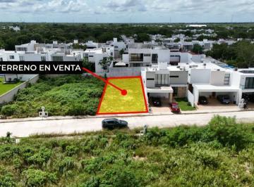 Terreno / Lote , Mérida · En Venta Terreno de 307.12 m² en Privada Albarella, Cholul.