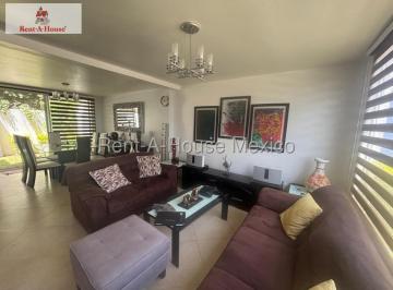 Casa · 134m² · 3 Recámaras · 2 Estacionamientos · Casa en Venta en Coacalco de Berriozabal, Zacuautitla Gis 27 - 180.