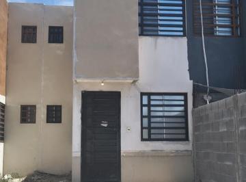 Casa · 2 Recámaras · 1 Estacionamiento · Casa en Venta en Ciénega de Flores