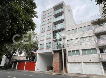 Departamento · 289m² · 3 Recámaras · 3 Estacionamientos · Penthouse de 2 Niveles con Roof Garden en Renta en del Valle Sur