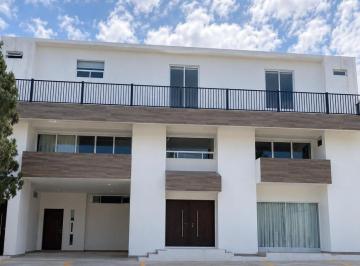 Departamento de 2 habitaciones, Monterrey · Depa en Renta en Cumbres, 2do Sector!