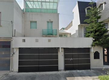 Casa de 3 habitaciones, Azcapotzalco · Venta de Casa en Nueva Santa Maria, Azcapotzalco, Cdmx.