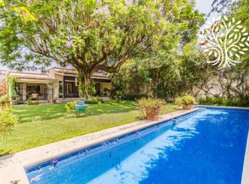 1 · Casa en Tlaltenango | en un Nivel Residencia Remodelada con Uso de Suelo Mixto y Gran Potencial