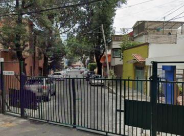 Casa de 3 habitaciones, Coyoacán · Casa en Venta en La Colonia Avante Coyoacan Cdmx, Oportunidad de Inversion de Lo Mejor en Zona Sur!