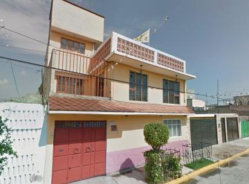 Casa de 4 habitaciones, Nezahualcóyotl · Casa en Venta en Nezahualcoyotl Col Estado de Mexico