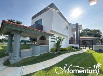 Casa Venta 932m² de 5 habitaciones · Venta de Casa en Fraccionamiento Lomas de Cocoyoc Morelos