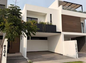 Casa de 3 habitaciones, León · Residencial Mayorca | Casa en Venta 288.03 m² | Sur de León