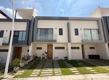 Casa de 3 habitaciones, Tlajomulco de Zúñiga · Casa en Venta en Triventi Residencial