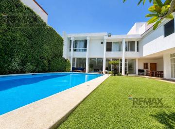 Casa · 550m² · 4 Recámaras · 2 Estacionamientos · Venta de Casa en Kloster Sumiya, Jiutepec, Morelos…clave 6232