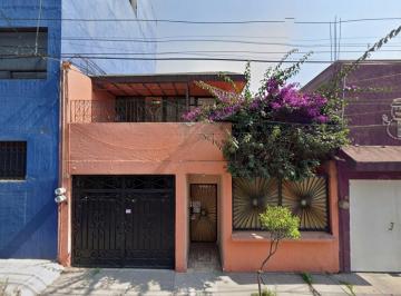 Casa de 2 habitaciones, Iztapalapa · Remate Bancario - Casa en San Juan Xalpa, Iztapalapa, Cdmx