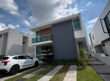 Casa en condominio de 6 habitaciones, Zapopan · Hermosa Casa con Vistas Panoramicas